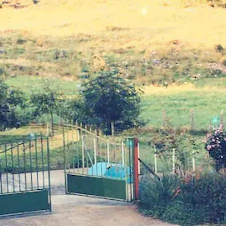 Chambre Familiale A La Ferme Montesquieu-Avantes Exteriör bild