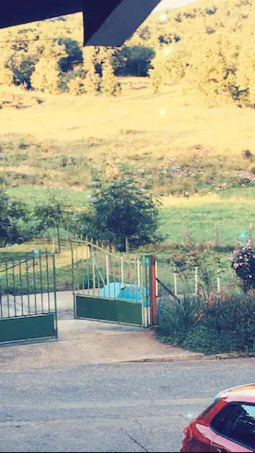 Chambre Familiale A La Ferme Montesquieu-Avantes Exteriör bild